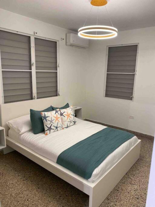 3 Bd By Airport El Yunque Walk To The Beach San Juan Exterior photo